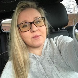 Meet your Posher, Bridget